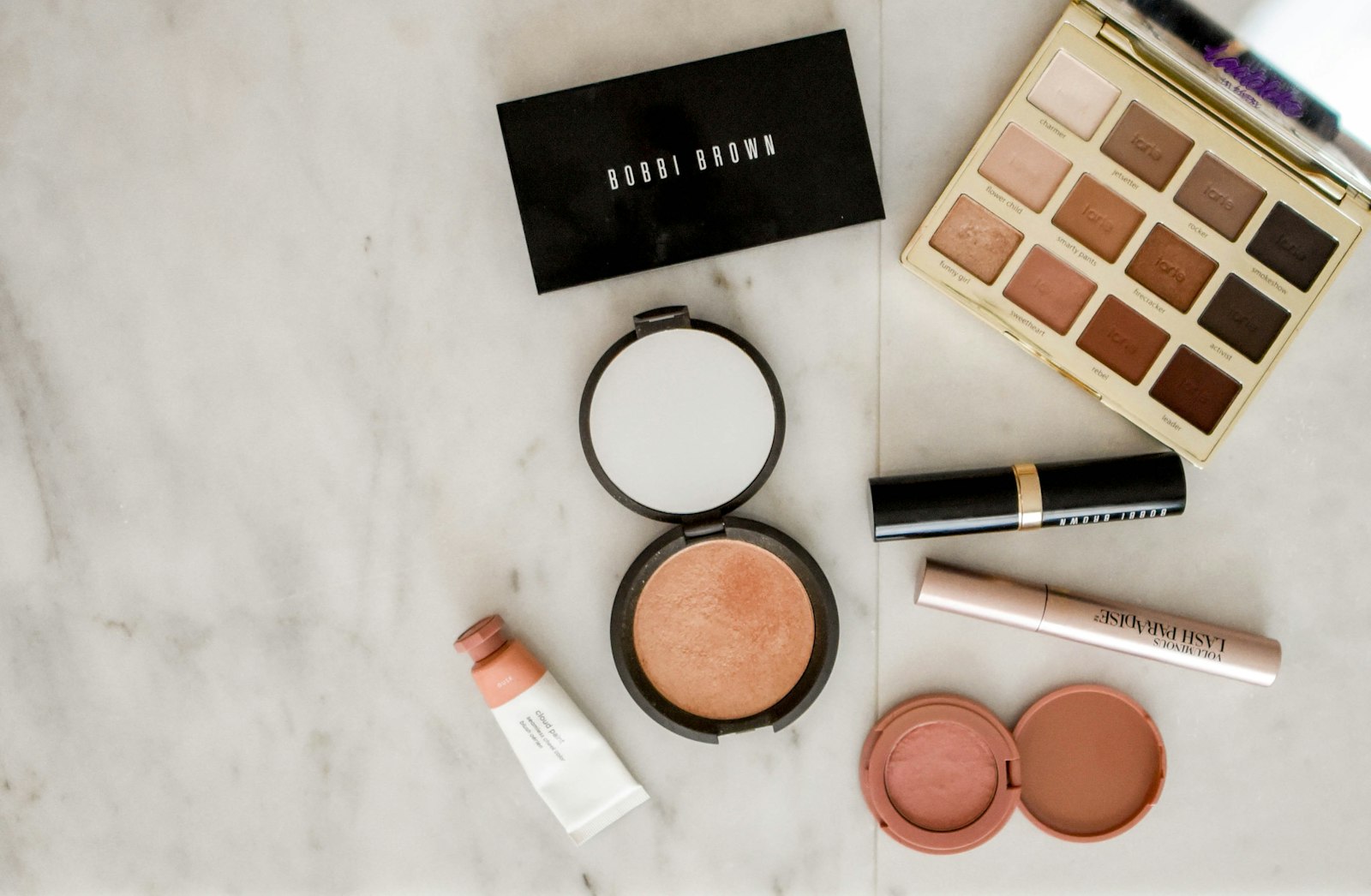 Cosmetics & Luxury